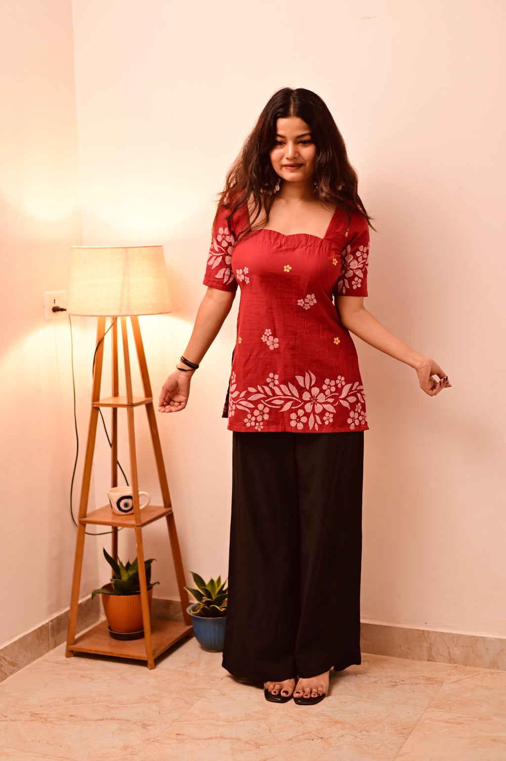 Maroon Semi Sleeve Short Kurti
