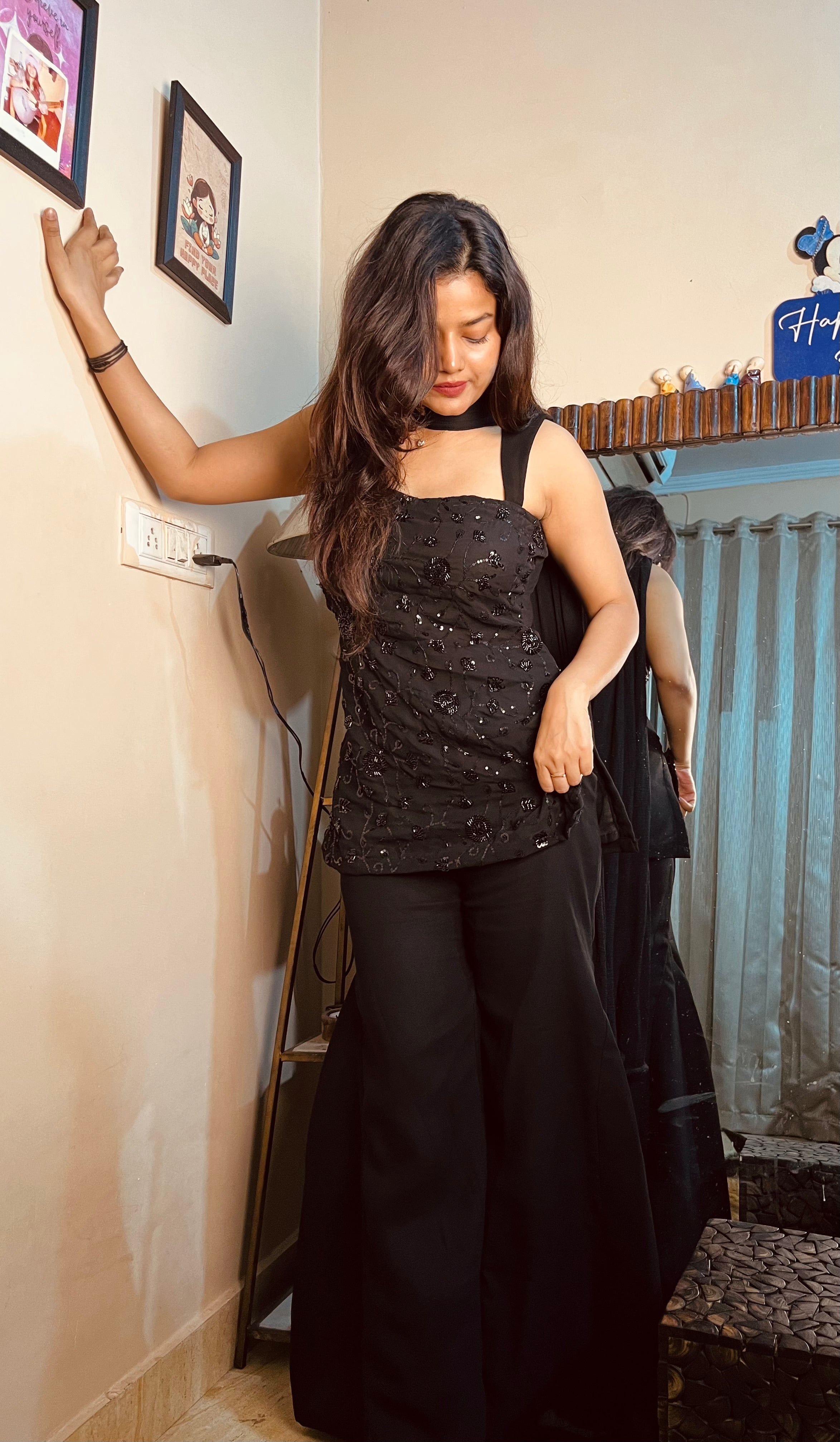 Black Georgette Parallel Suit Set